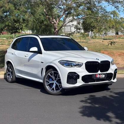BMW X5 3.0 I6 TURBO HÍBRIDO XDRIVE45E M SPORT AUTOMÁTICO